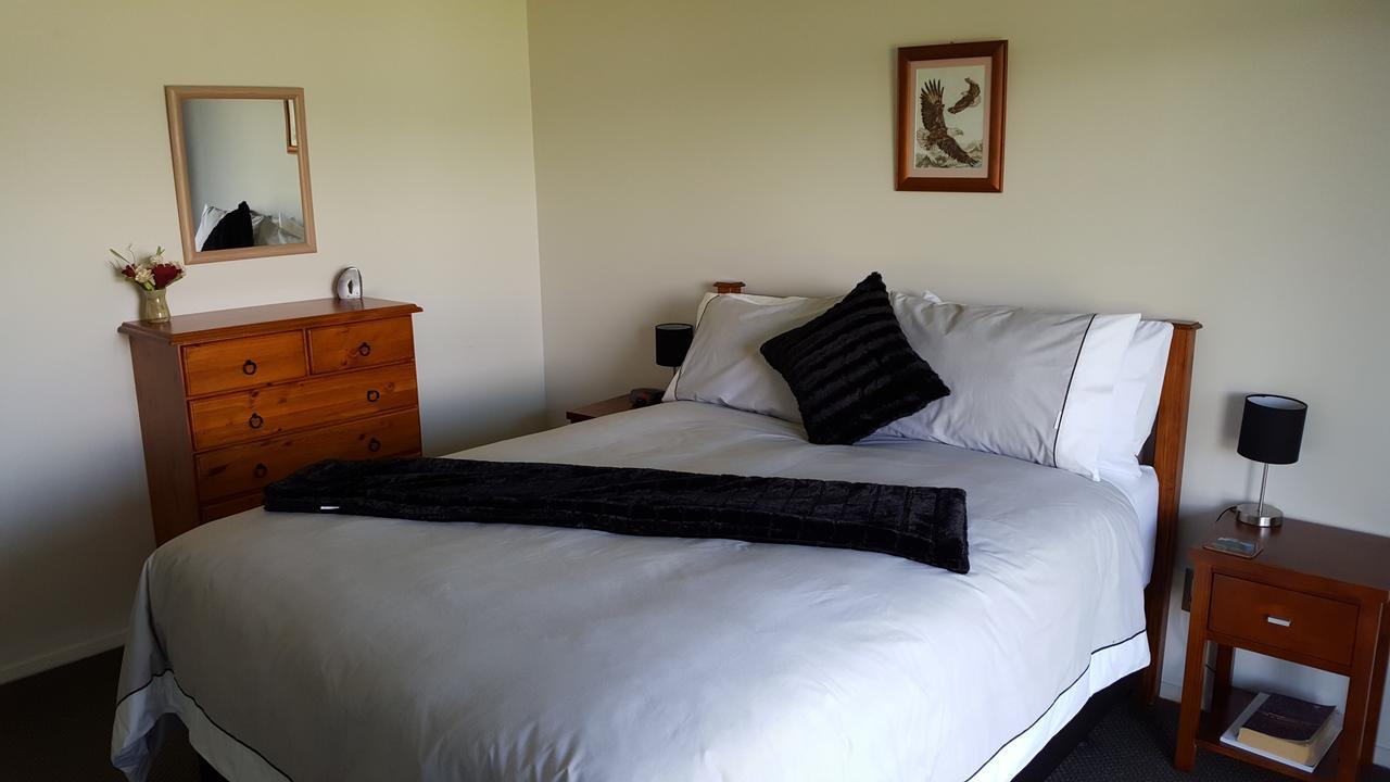 Athenree Waterside Accommodation エクステリア 写真